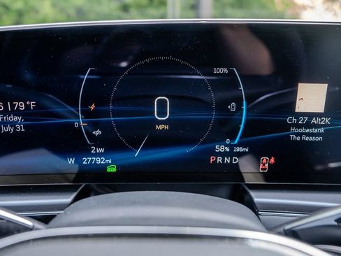 Used 2024 Cadillac Lyriq Tech RWD image 9