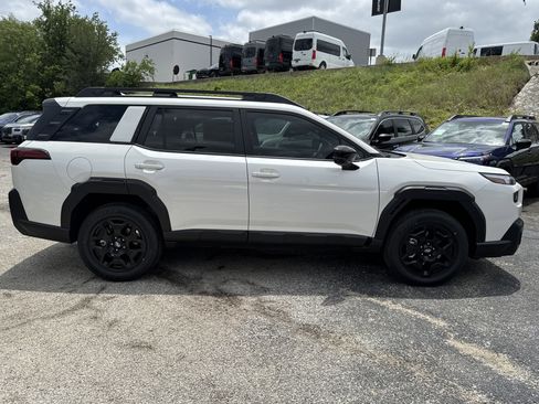 New 2026 Subaru Outback Limited AWD/4WD image 2