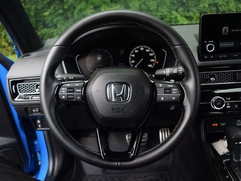 Used 2024 Honda Civic Sport image 4