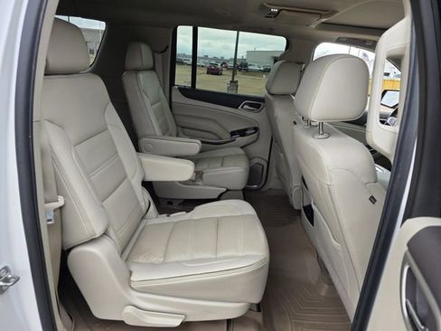 Used 2019 GMC Yukon XL Denali w/ Denali Ultimate Package image 26
