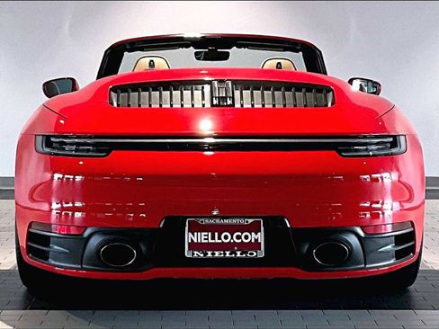 Used 2020 Porsche 911 Carrera S RWD image 9