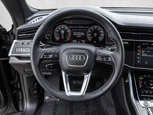 Certified 2025 Audi Q8 Prestige w/ Prestige Package AWD/4WD image 13
