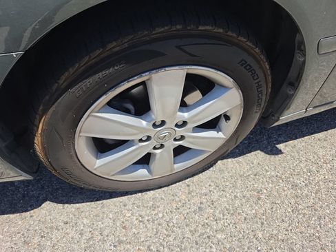 Used 2005 Lexus ES 330 FWD image 10
