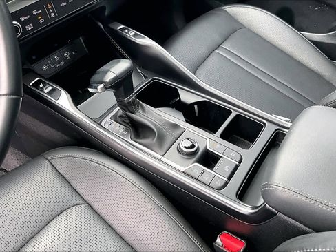 Used 2024 Kia Sorento S w/ Panoramic Sunroof Package FWD image 15