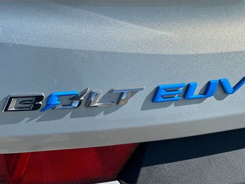 Used 2023 Chevrolet Bolt EUV LT w/ Driver Confidence Package image 26