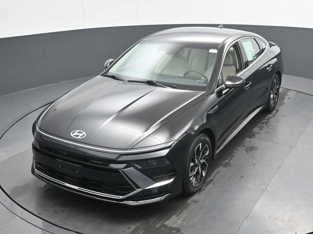 Used 2025 Hyundai Sonata SEL FWD image 35