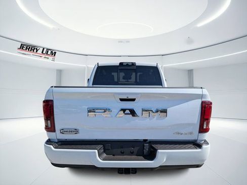 New 2026 RAM 2500 Limited AWD/4WD image 4