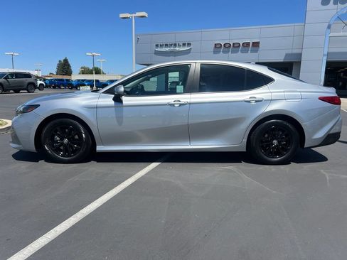Used 2025 Toyota Camry LE FWD image 26