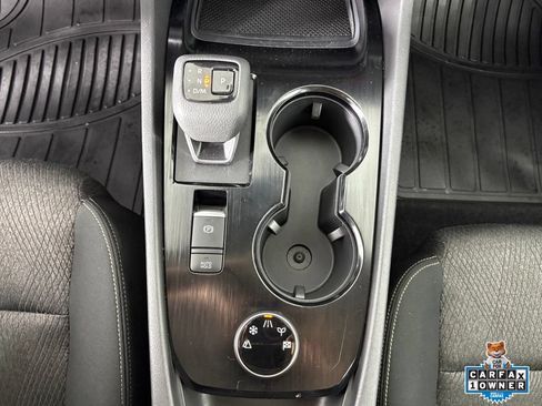 Used 2025 Nissan Rogue SV AWD/4WD image 25
