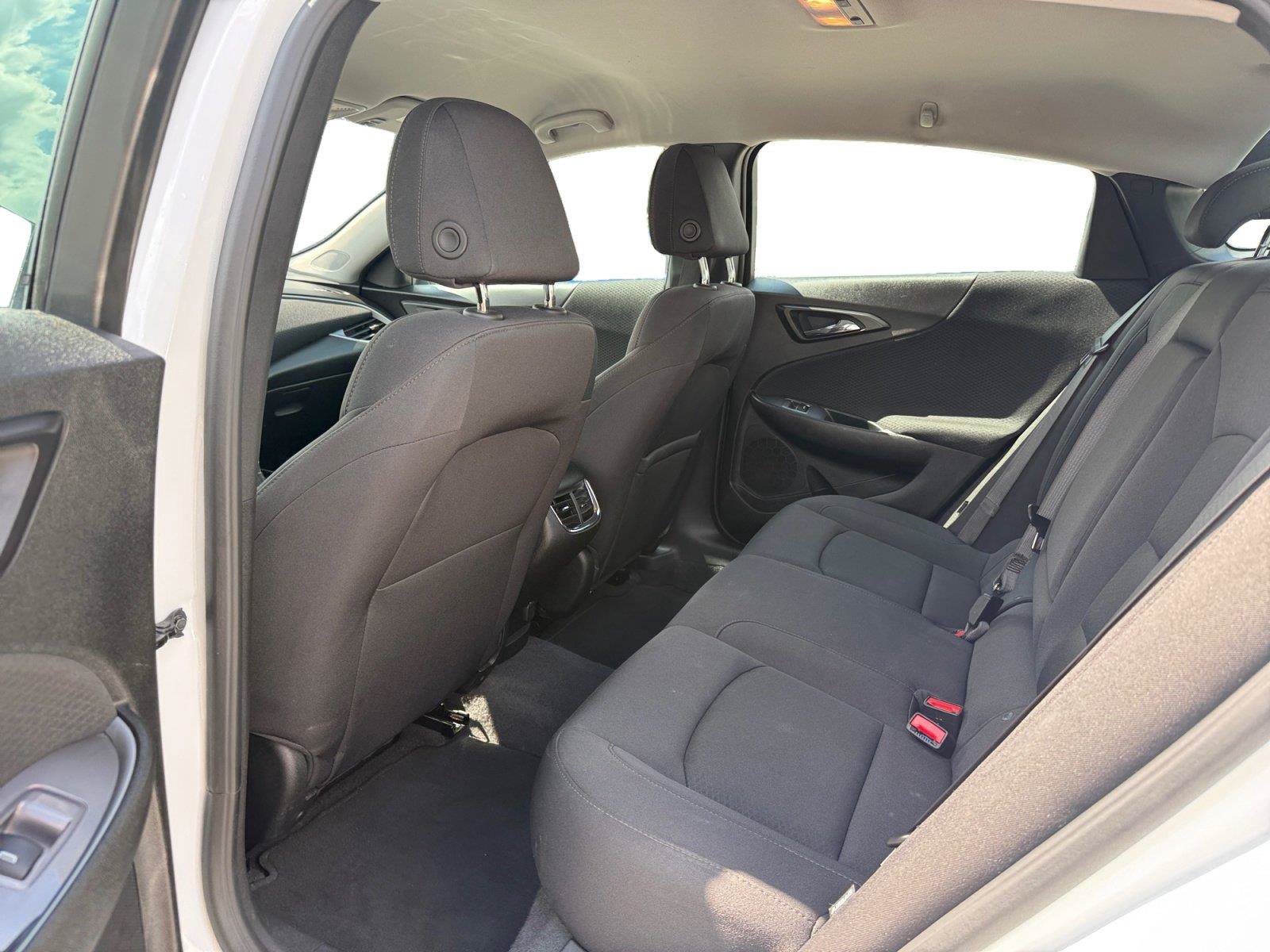 Used 2024 Chevrolet Malibu LT w/ Sport Edition FWD image 19