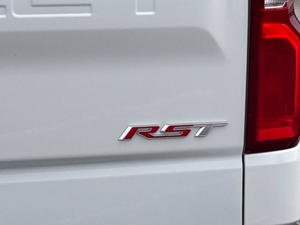 New 2026 Chevrolet Silverado 1500 RST w/ Safety Package AWD/4WD image 9