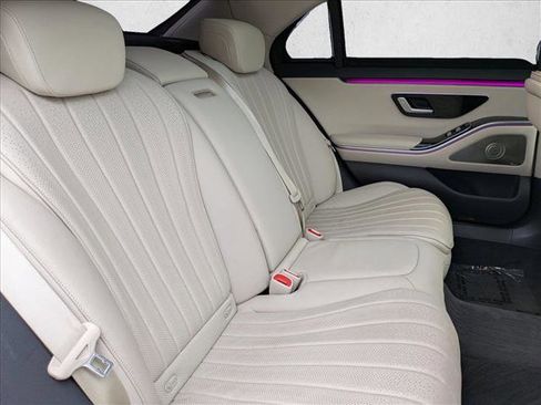 Certified 2022 Mercedes-Benz S 500 S 500 image 23