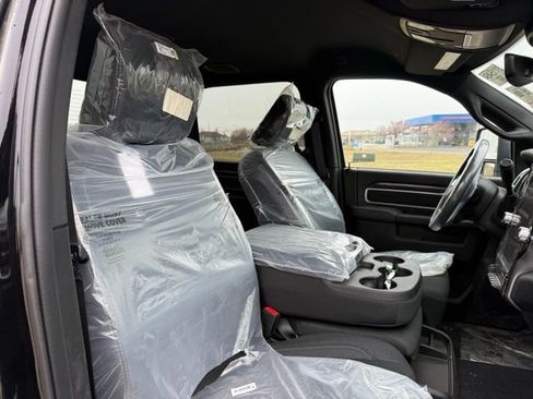 Used 2025 RAM 2500 Big Horn image 4