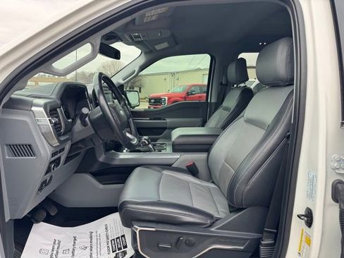 Used 2023 Ford F150 Lariat w/ Trailer Tow Package image 18