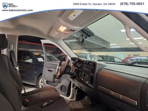 Used 2011 GMC Sierra 1500 SLE w/ Power Tech Package AWD/4WD image 15