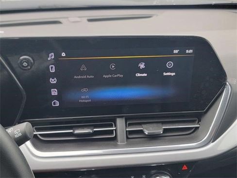 Certified 2024 Chevrolet Trax LT w/ Driver Confidence Package image 23