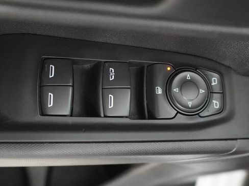 Used 2022 Chevrolet Silverado 1500 Custom AWD/4WD image 11