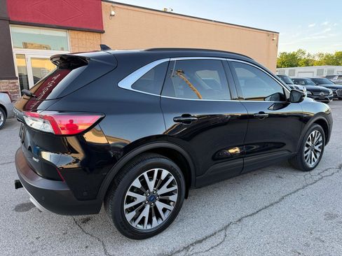 Used 2020 Ford Escape Titanium AWD/4WD image 6