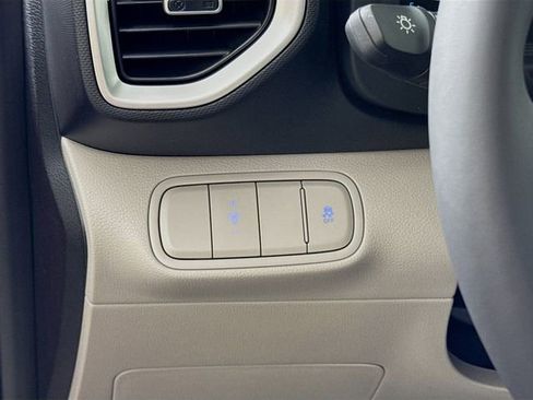 New 2026 Hyundai Venue FWD image 14
