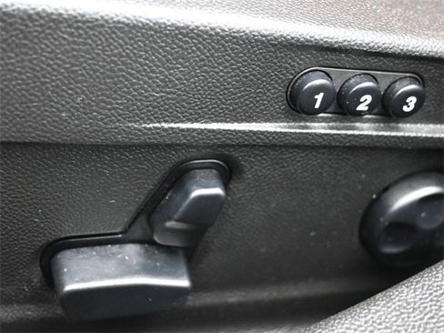 Used 2022 Alfa Romeo Giulia Ti image 12