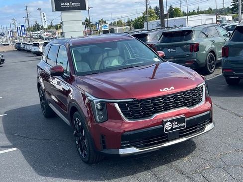 Certified 2024 Kia Sorento EX FWD image 5