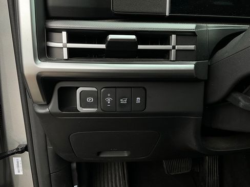 Used 2025 Hyundai Santa Fe SEL image 22