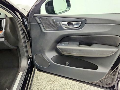 Used 2023 Volvo XC60 B5 Plus w/ Climate Package AWD/4WD image 26