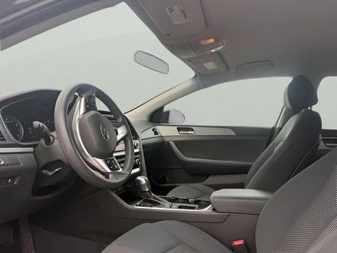 Used 2019 Hyundai Sonata SE FWD image 10