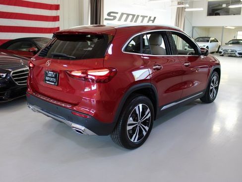 Used 2024 Mercedes-Benz GLA 250 w/ Exclusive Package image 45