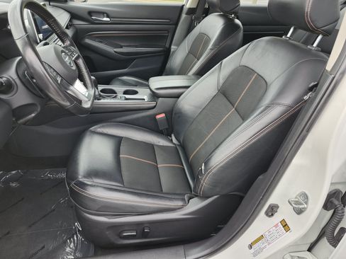 Used 2022 Nissan Altima 2.5 SR FWD image 19