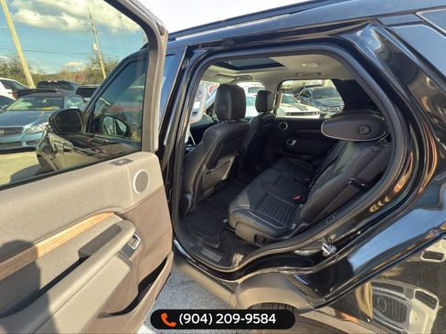 Used 2017 Land Rover Discovery HSE image 22