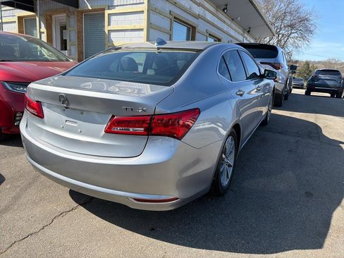 Used 2018 Acura TLX FWD image 7