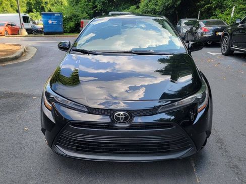 Used 2024 Toyota Corolla LE FWD image 3