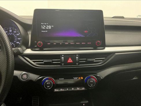 Used 2023 Kia Forte GT w/ GT2 Package image 31