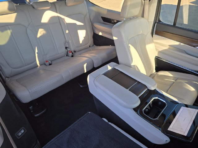 Used 2022 Jeep Grand Wagoneer Series I AWD/4WD image 36