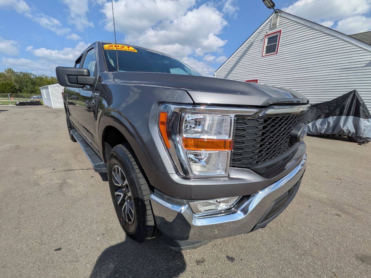 Used 2021 Ford F150 XL w/ FX4 Off-Road Package AWD/4WD image 7