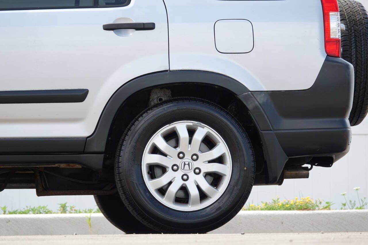Used 2005 Honda CR-V EX image 17