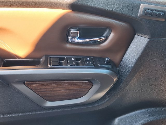 Used 2018 Nissan Titan Platinum Reserve w/ Platinum Utility Package AWD/4WD image 24