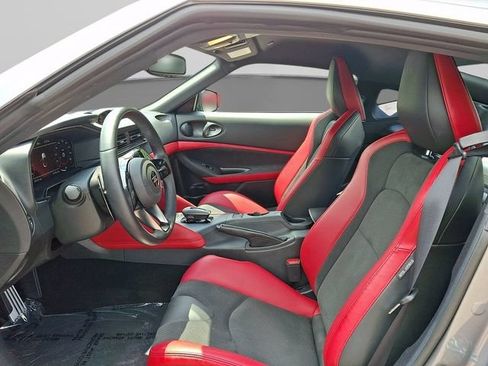 Used 2024 Nissan Z Performance w/ Floor Mat Package RWD image 14