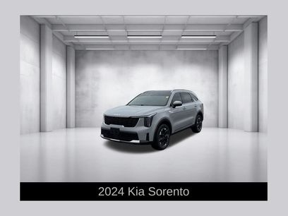 Used 2024 Kia Sorento S w/ Panoramic Sunroof Package