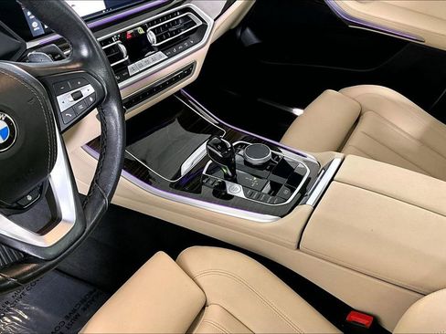 Used 2021 BMW X5 sDrive40i w/ Premium Package 2 image 17