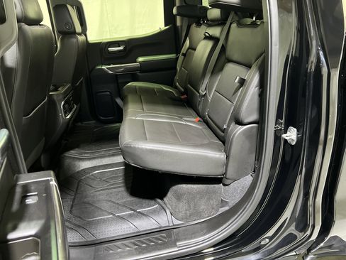 Certified 2019 Chevrolet Silverado 1500 LTZ w/ LTZ Premium Package image 17