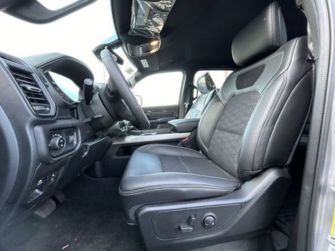 Used 2024 RAM 1500 Big Horn AWD/4WD image 11