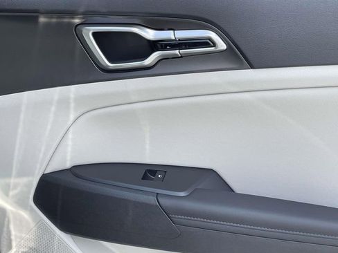 New 2026 Kia Sportage EX w/ EX Panorama Roof Package image 15