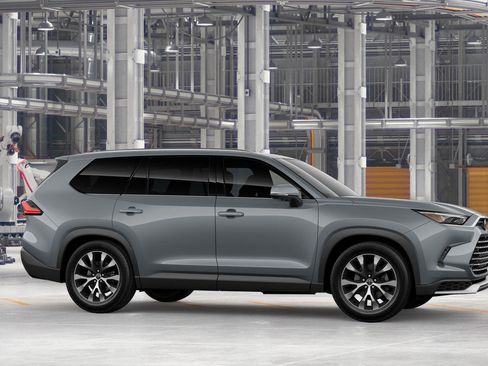 New 2026 Toyota Grand Highlander AWD Hybrid image 13