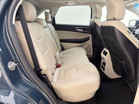 Certified 2019 Ford Edge Titanium w/ Equipment Group 301A FWD image 30