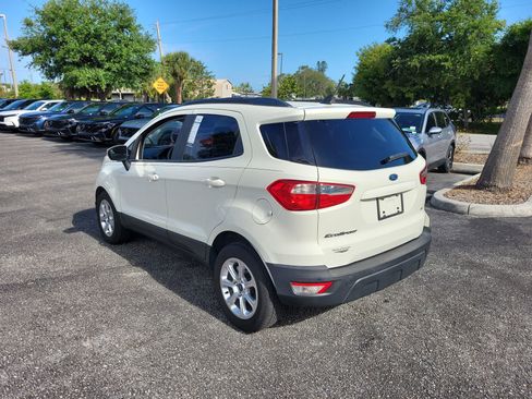 Used 2021 Ford EcoSport SE w/ SE Convenience Package image 7