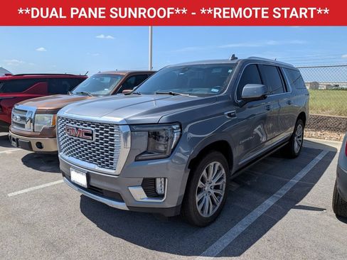 Used 2022 GMC Yukon XL Denali AWD/4WD image 3