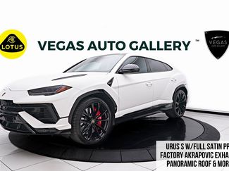 Used 2024 Lamborghini Urus S image 1