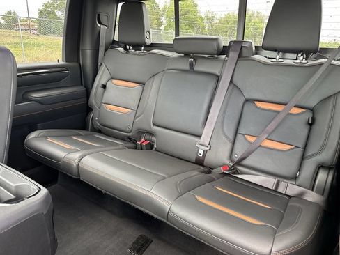 Certified 2024 GMC Sierra 2500 AT4 w/ AT4 Premium Plus Package AWD/4WD image 30